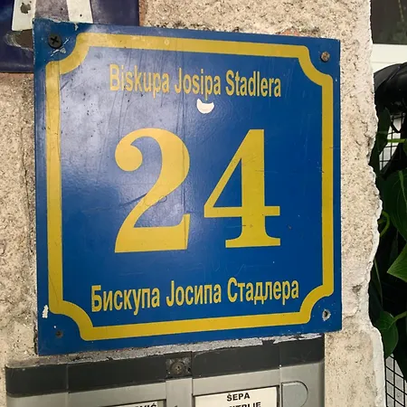 Seven Апартаменты *